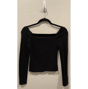 URBAN  OUTFITTERS Black Long Sleeve Top